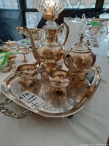 Lot #676 (1 of 10)