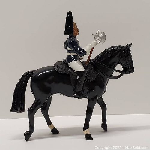 Lot #95091 (1 of 8)