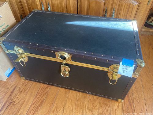 Lot #20 (1 of 6)