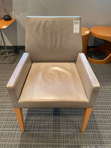 Lot #816 (1 of 12)