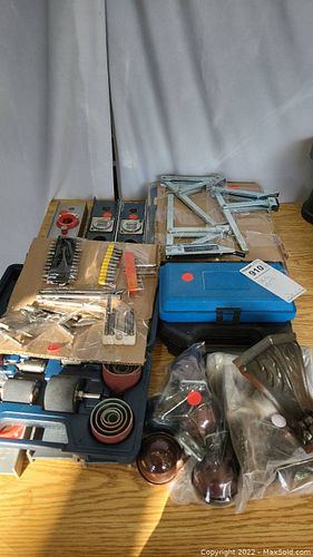 Lot #910 (1 of 12)