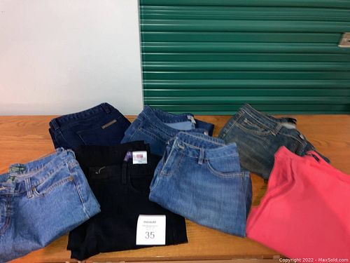 Lot #35 (1 of 11)