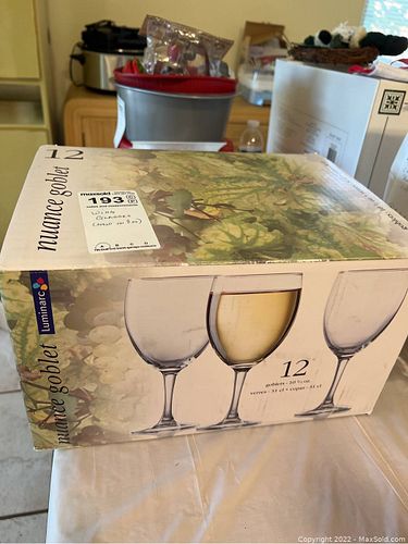 Lot #193 (1 of 8)