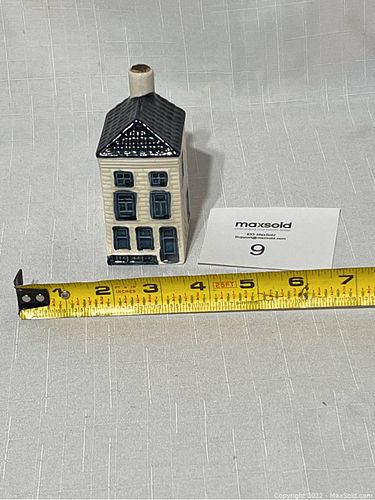 Lot #9 (1 of 4)