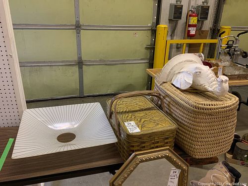 Lot #25 (1 of 10)