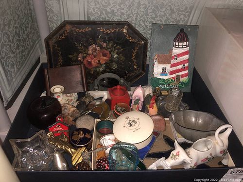 Lot #676 (1 of 19)