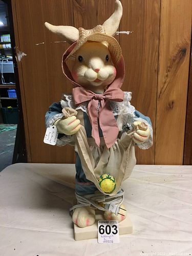 Lot #603 (1 of 12)