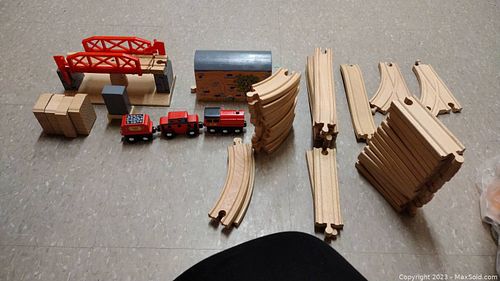 Lot #38 (1 of 5)