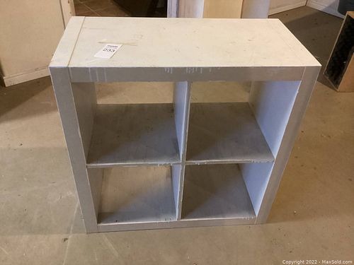 Lot #233 (1 of 1)
