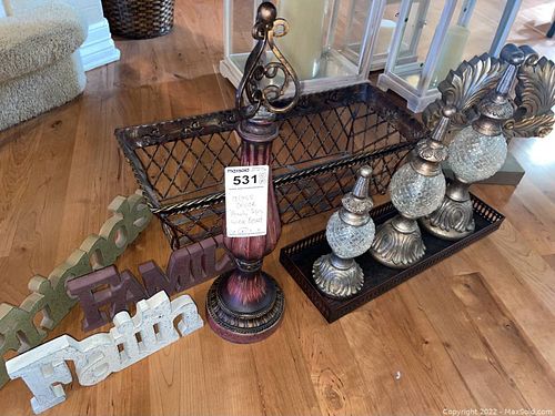 Lot #531 (1 of 9)