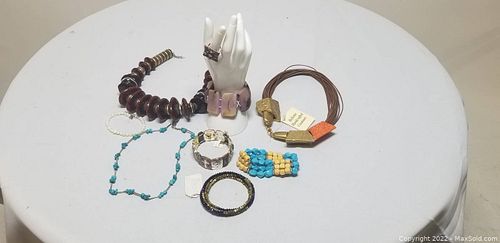 Lot #41 (1 of 8)