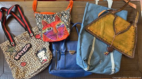 Lot #16 (1 of 11)