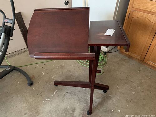 Lot #46 (1 of 9)