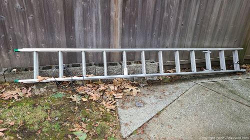 Lot #39 (1 of 9)