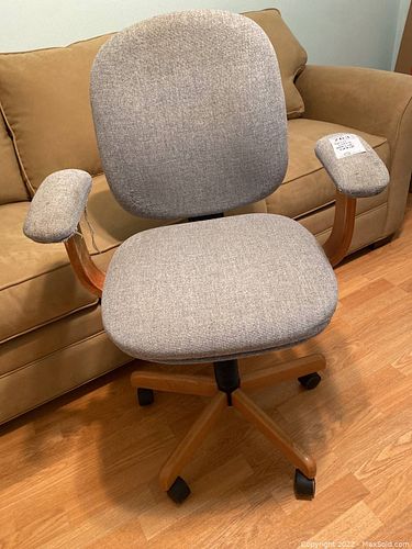 Lot #763 (1 of 9)