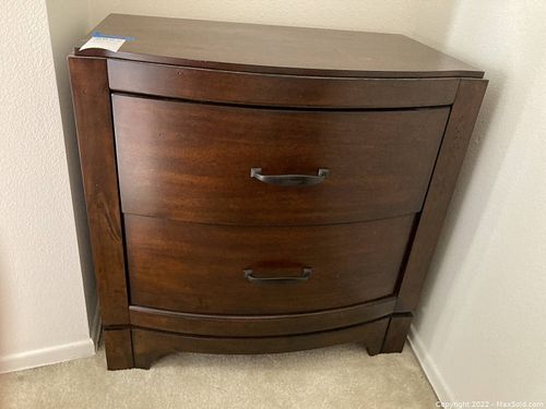 Lot #282 (1 of 7)