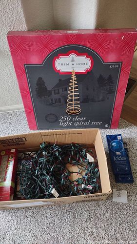 Lot #33 (1 of 4)