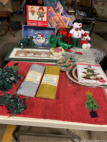 Lot #69 (1 of 14)