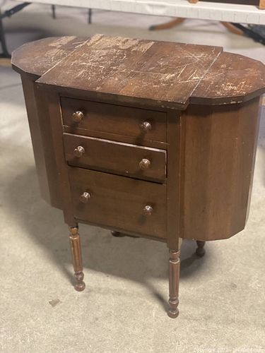 Lot #48 (1 of 13)
