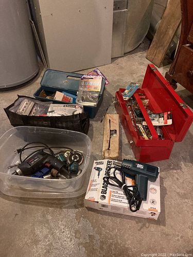 Lot #623 (1 of 13)