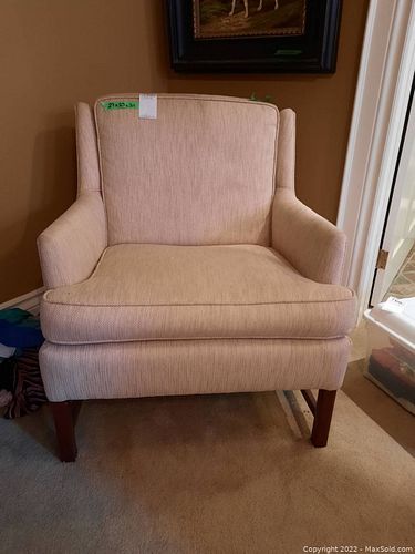Lot #758 (1 of 8)