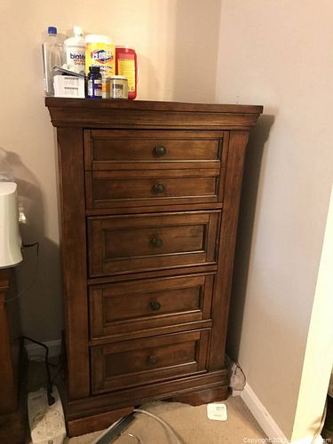 Lot #550 (1 of 8)