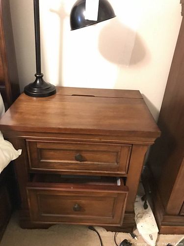Lot #548 (1 of 10)