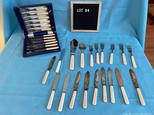 Lot #84 (1 of 7)