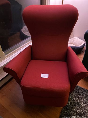 Lot #124 (1 of 7)