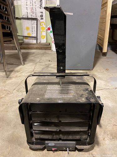 Lot #467 (1 of 8)