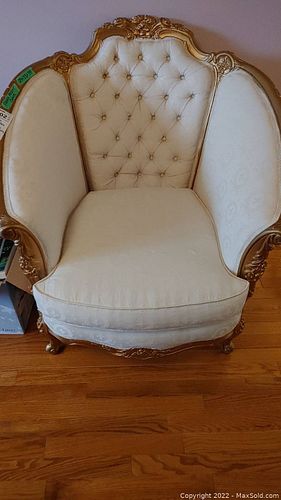 Lot #102 (1 of 8)