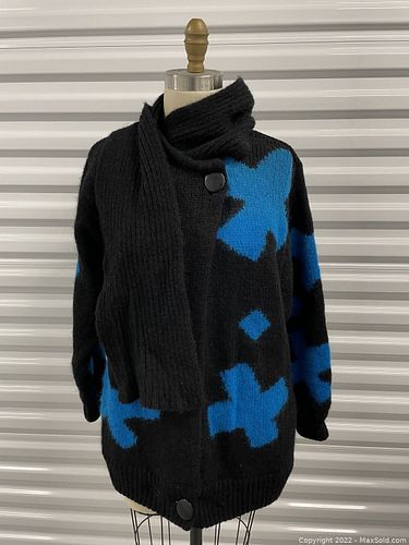 Lot #49 (1 of 7)