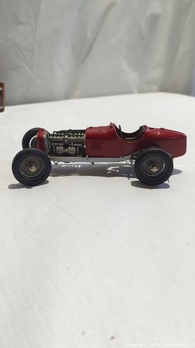 Lot #37 (1 of 10)