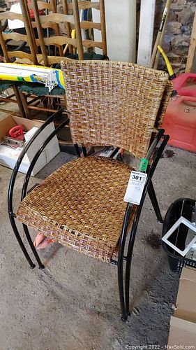Lot #301 (1 of 5)