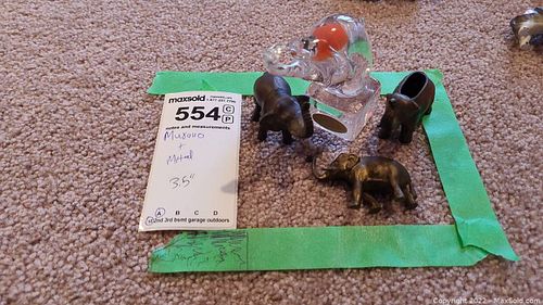 Lot #554 (1 of 13)