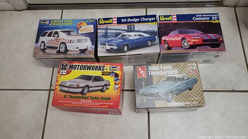 Lot #24 (1 of 6)