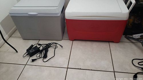 Lot #18 (1 of 8)