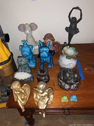 Lot #558 (1 of 17)