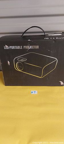 Lot #7 (1 of 4)