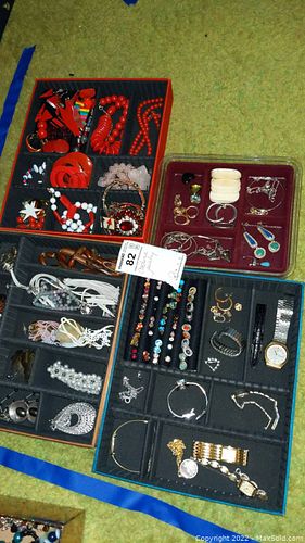 Lot #82 (1 of 11)
