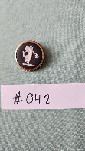 Lot #42 (1 of 4)