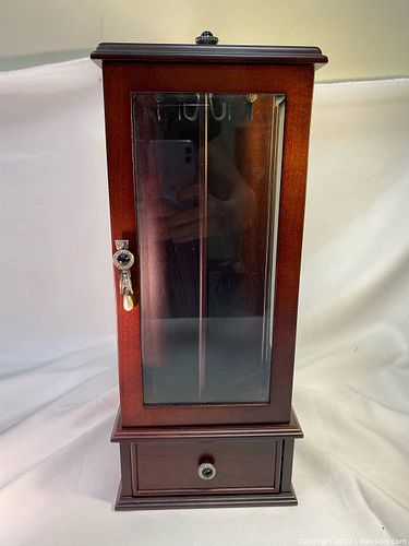 Lot #4 (1 of 6)