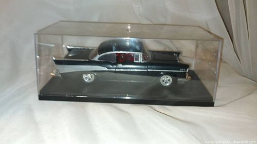 Lot #88 (1 of 4)