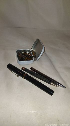 Lot #33 (1 of 4)