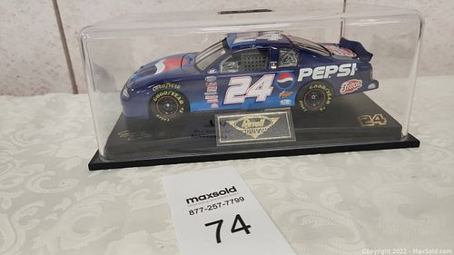 Lot #74 (1 of 8)