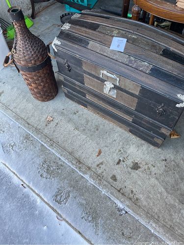 Lot #8 (1 of 5)