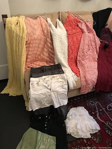 Lot #22 (1 of 6)