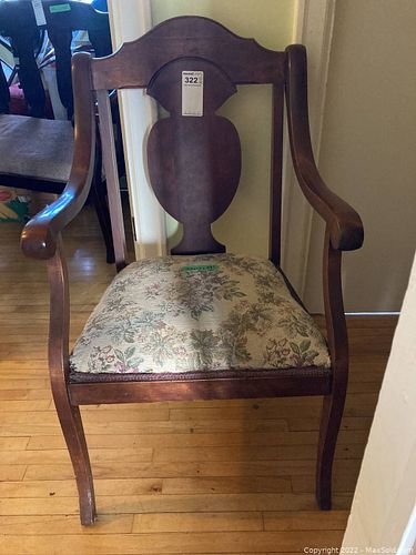 Lot #322 (1 of 7)
