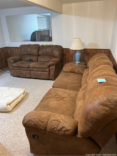 Lot #140 (1 of 4)