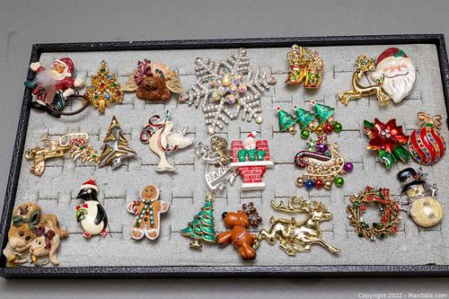 Lot #827 (1 of 5)